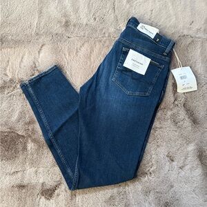 7 For All Mankind Paxtyn Tapered Jean